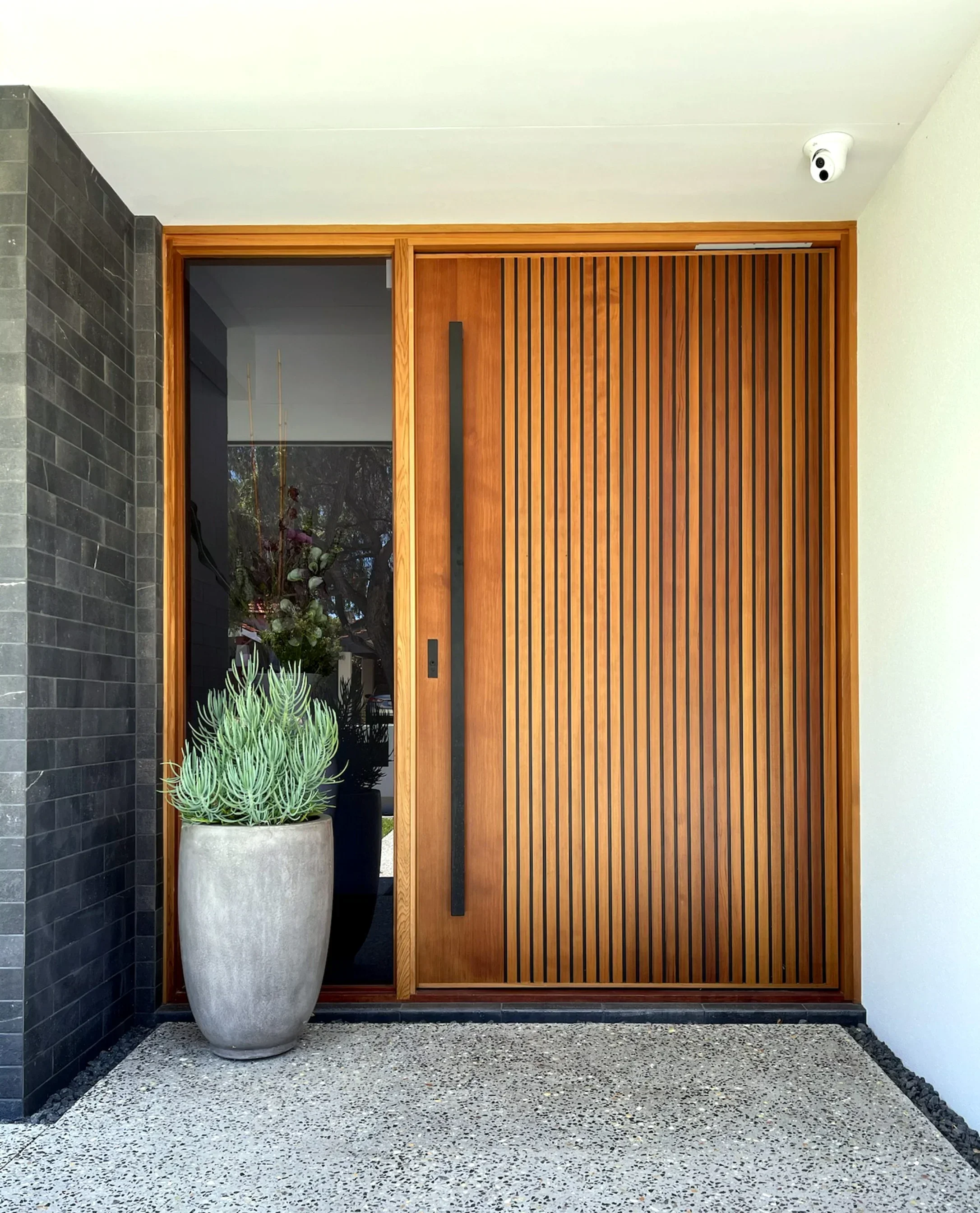 -Modern Design Security Entran - đánh giá và giá Interior Design Organic Modern
